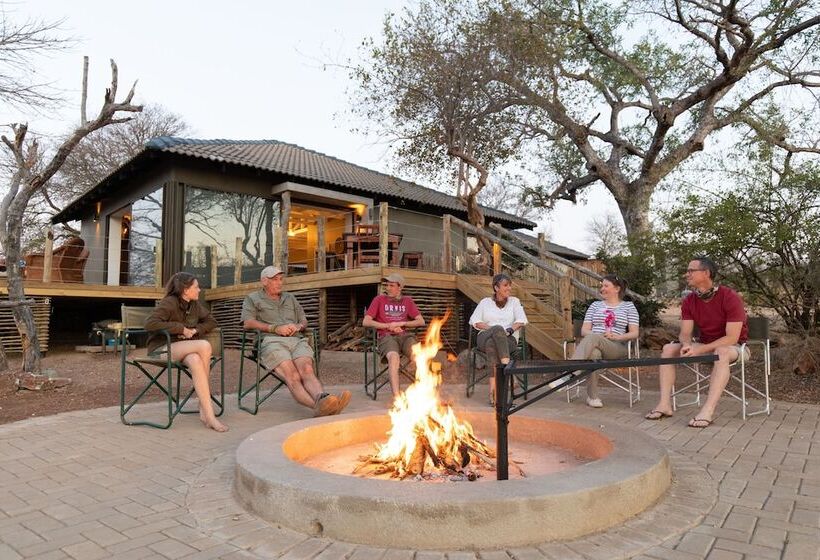 Antares Bush Camp & Safaris Hostel