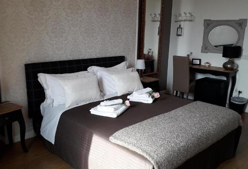 تختخواب و صبحانه Castel Sant  Angelo Suite