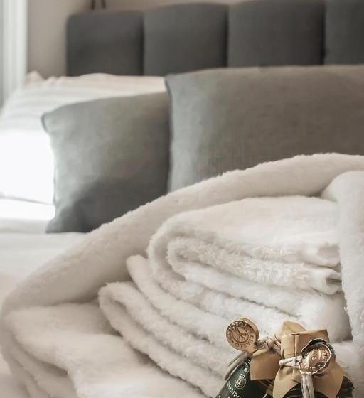 تختخواب و صبحانه Florence Luxury Guest House