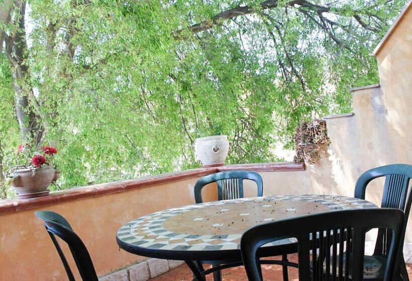 تختخواب و صبحانه Il Giardino Di Pietra