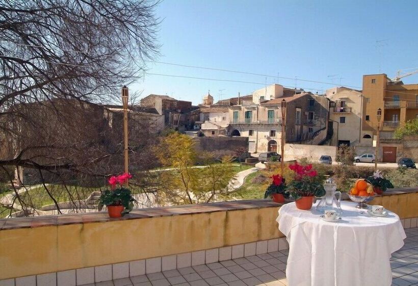 تختخواب و صبحانه Il Giardino Di Pietra