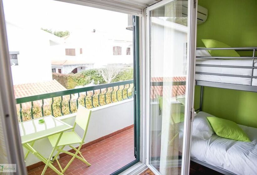 Help Yourself Hostels  Carcavelos Coast