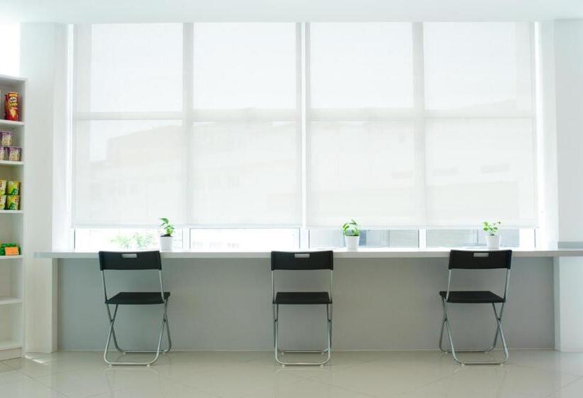 Orange Hotels Sri Petaling