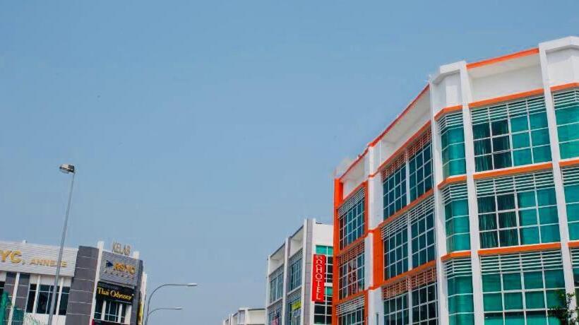 Orange Hotels Sri Petaling