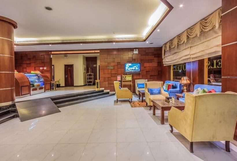 בית מלון כפרי Almuhaidb Furnished Units King Abdulaziz