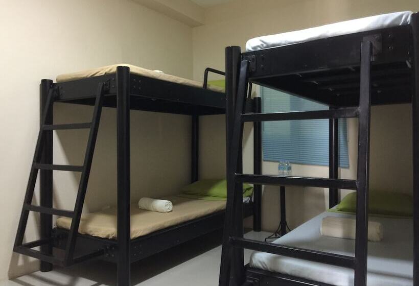 هتل Cebu Courtyard