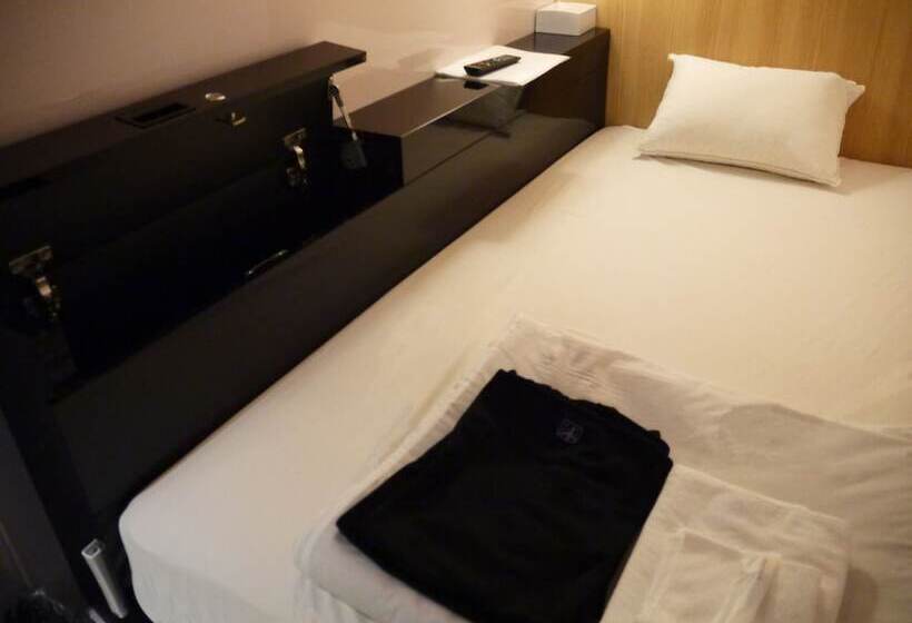 호텔 First Cabin Kansai Airport