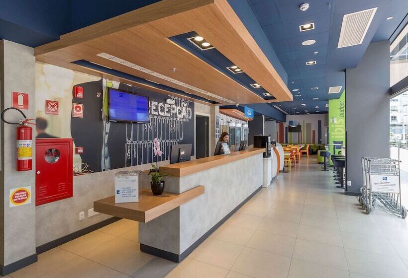 فندق Ibis Budget Blumenau