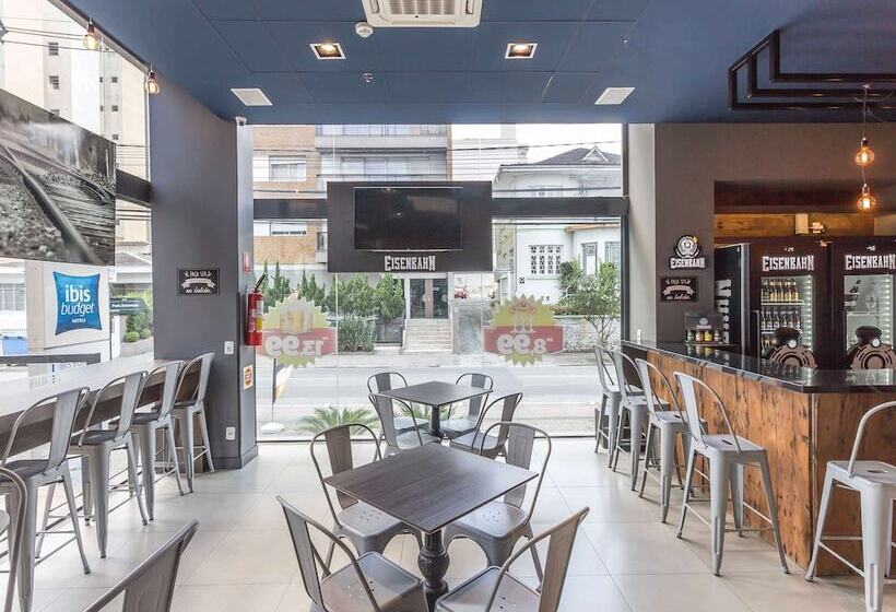 فندق Ibis Budget Blumenau