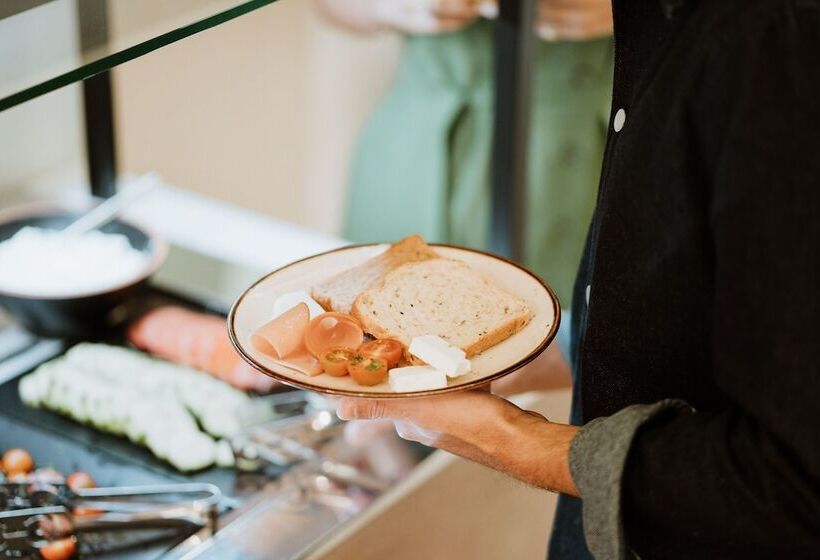 ホテル Infinity City Boutique