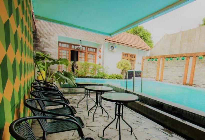 Kusuma Syariah Hotel Yogyakarta