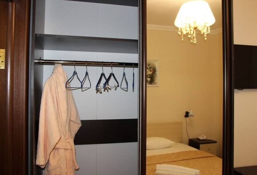 בית מלון כפרי Omega