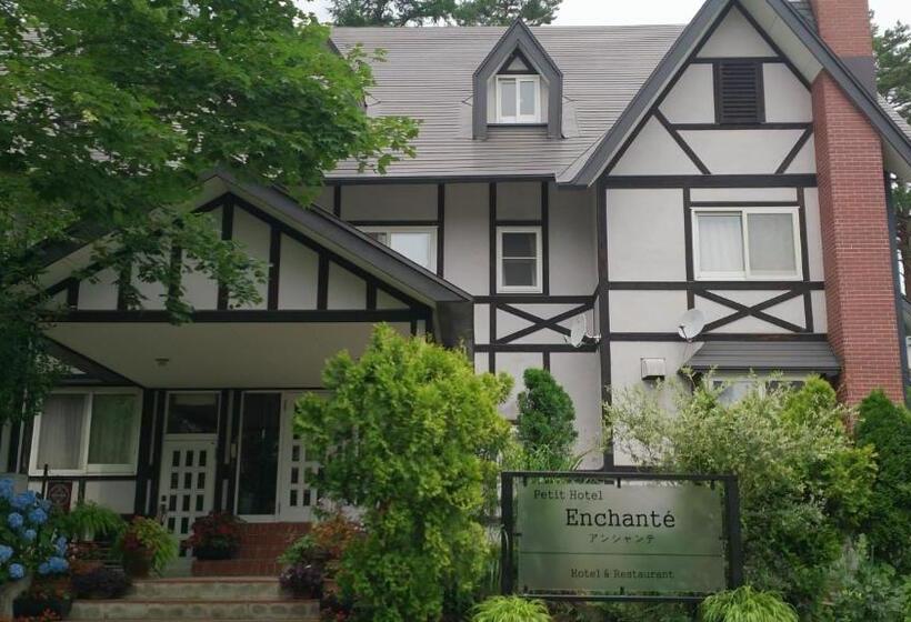 Petit Hotel Enchante