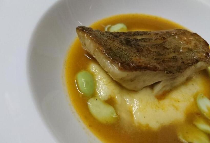 Petit Hotel Enchante