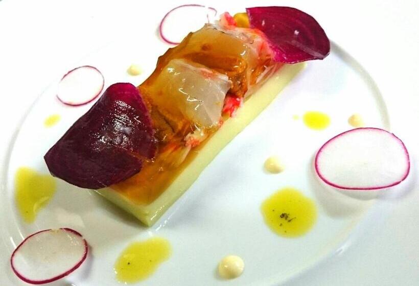 Petit Hotel Enchante