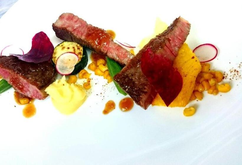 Petit Hotel Enchante