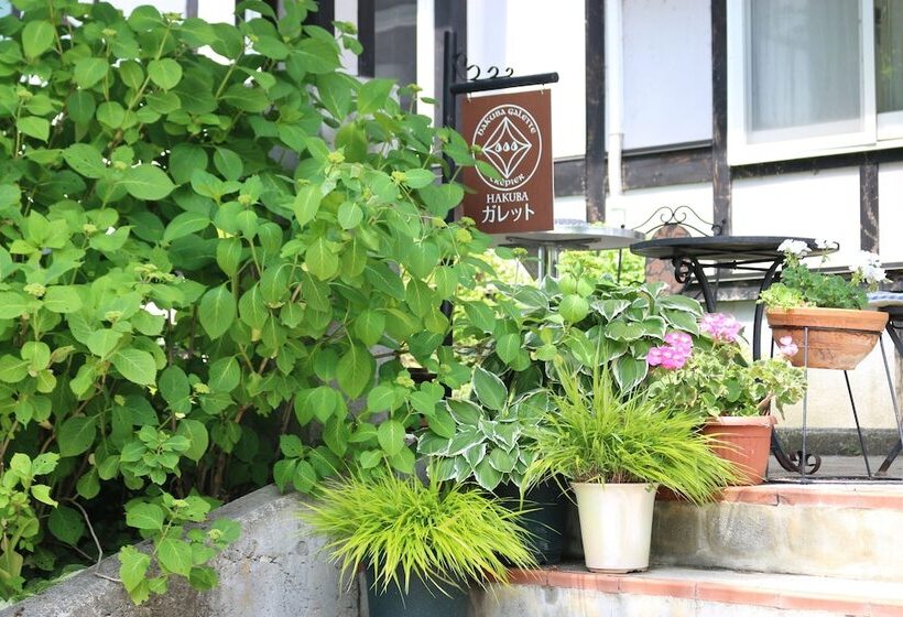 Petit Hotel Enchante