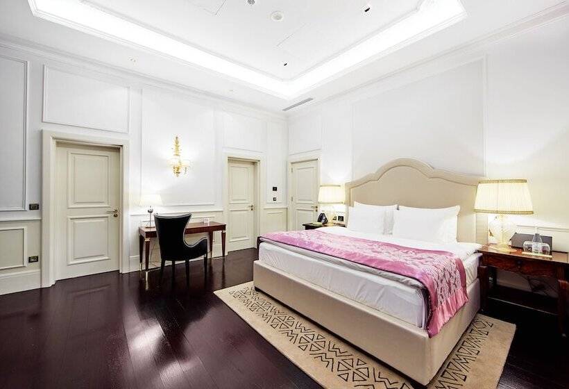 هتل Sberbank Corporate Center