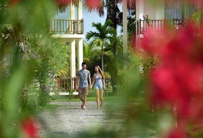 호텔 Shakti Vani Ayu