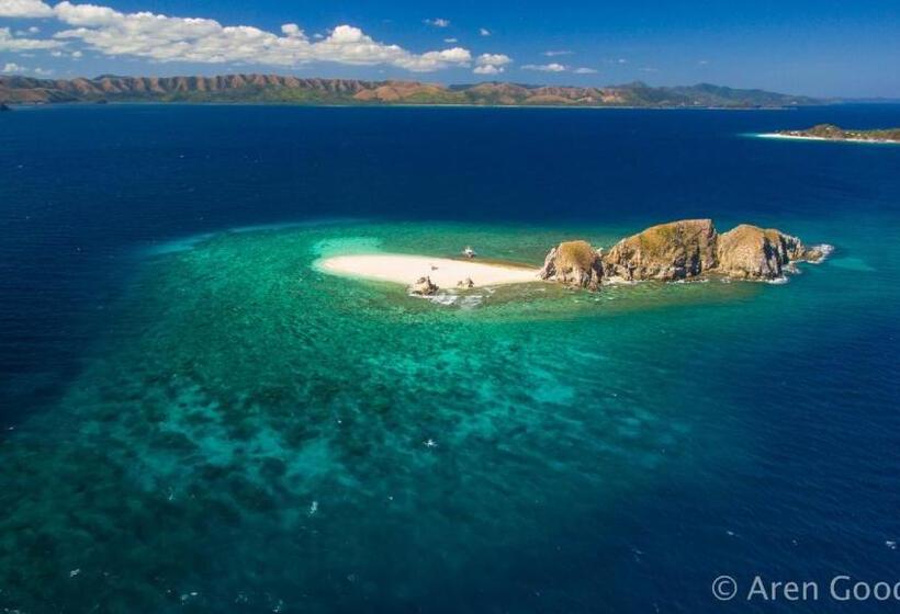 هتل The Riverhouse