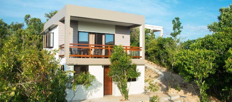 هتل The Riverhouse