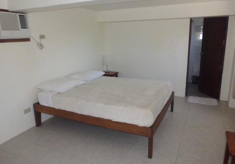 هتل The Riverhouse