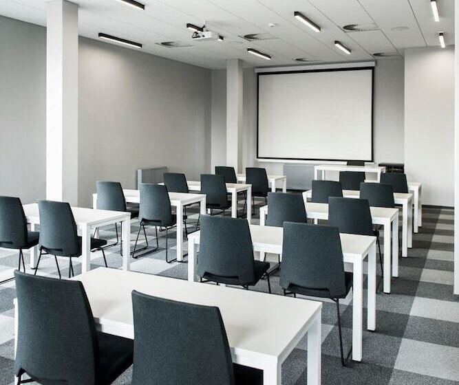 Waw Hotel Airport Okęcie