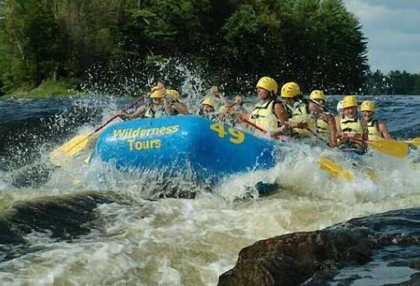酒店 Wilderness Tours Rafting Resort