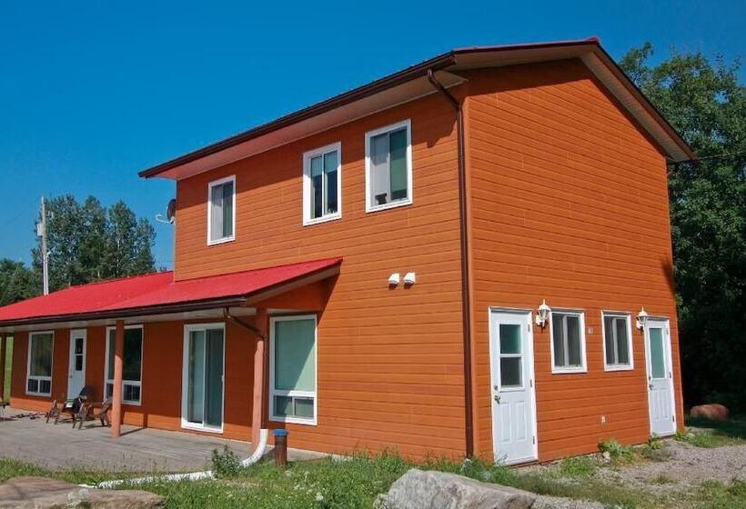 酒店 Wilderness Tours Rafting Resort