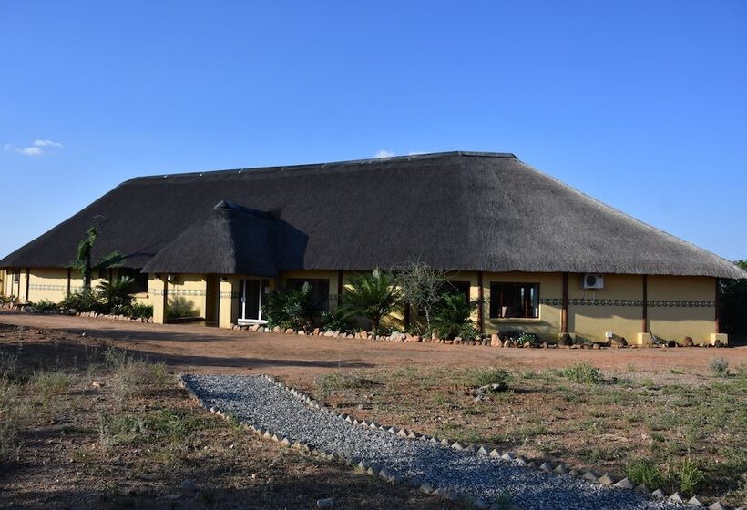 בית מלון כפרי Yingwe