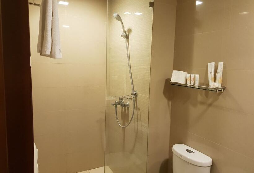 Luxe In Venice   The Venice Residences