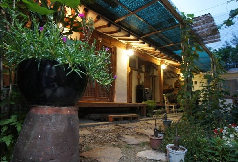 ペンション 1928 Suimmaru Hanok Guesthouse