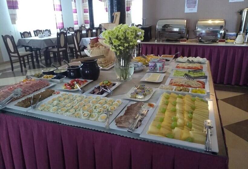 پانسیون Czerwone Wierchy   Sauna I Jacuzzi Wliczone W Cenę Pobytu!