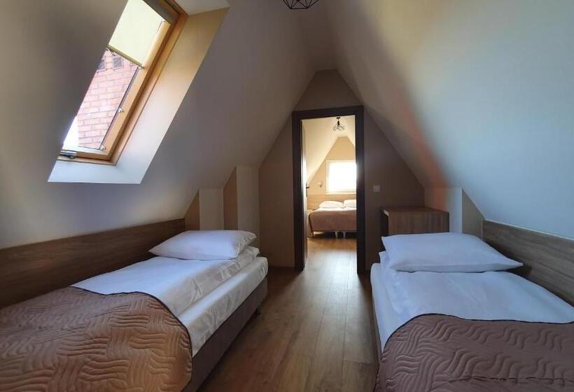 پانسیون Czerwone Wierchy   Sauna I Jacuzzi Wliczone W Cenę Pobytu!