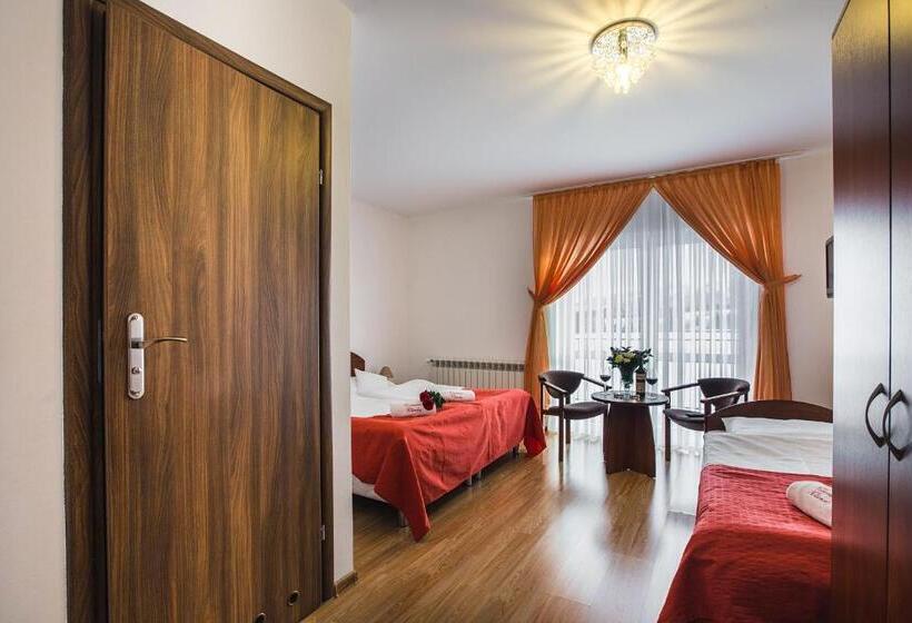 پانسیون Czerwone Wierchy   Sauna I Jacuzzi Wliczone W Cenę Pobytu!