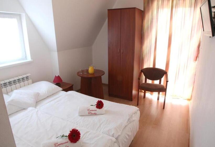 پانسیون Czerwone Wierchy   Sauna I Jacuzzi Wliczone W Cenę Pobytu!