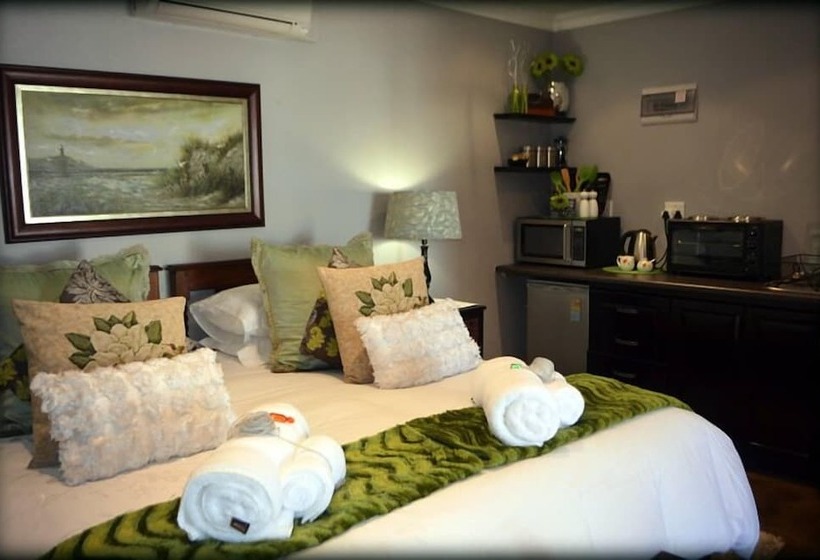 بنسيون The Stables Guest House