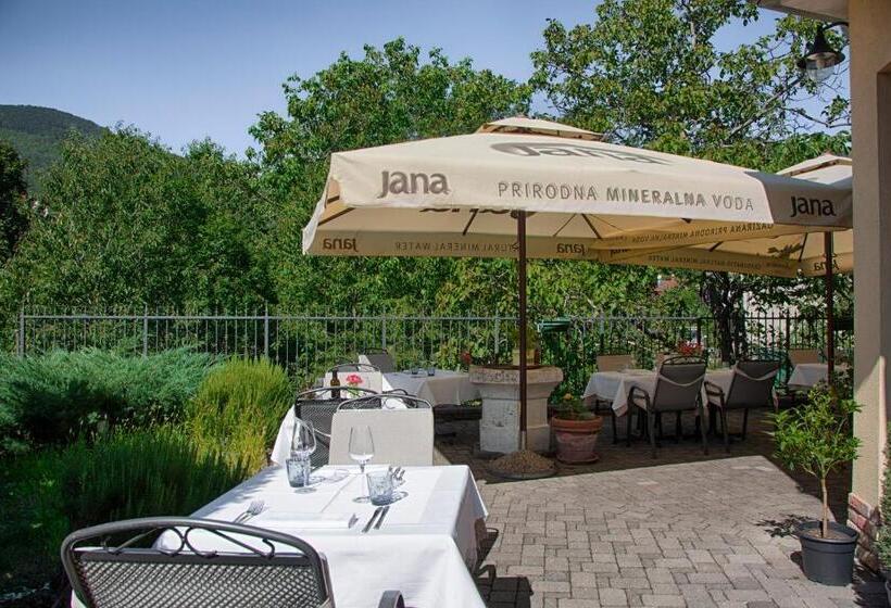 بنسيون Guest House Stancija Kovacici