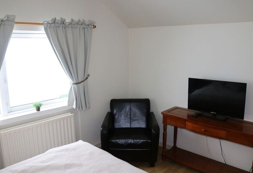 پانسیون Guesthouse Lyngholt