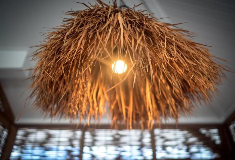 פנסיון La Maison De Clementine