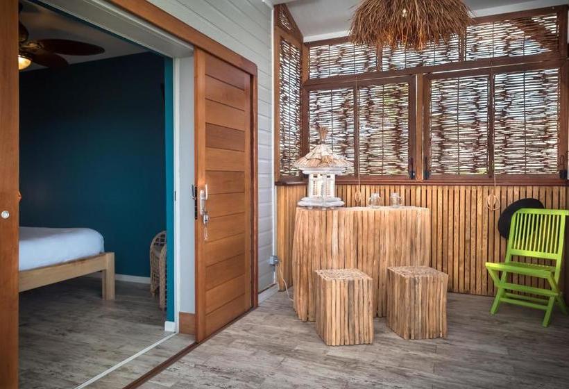 פנסיון La Maison De Clementine