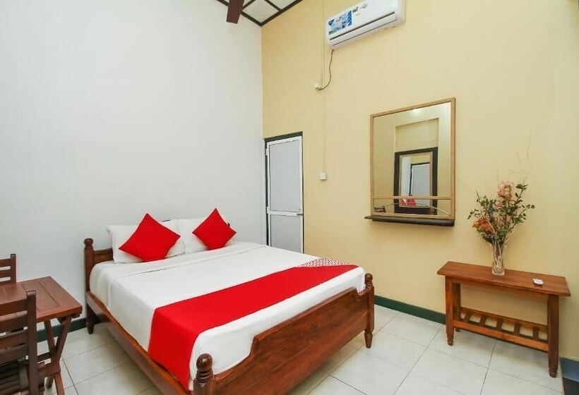 פנסיון Leo S Home Stay