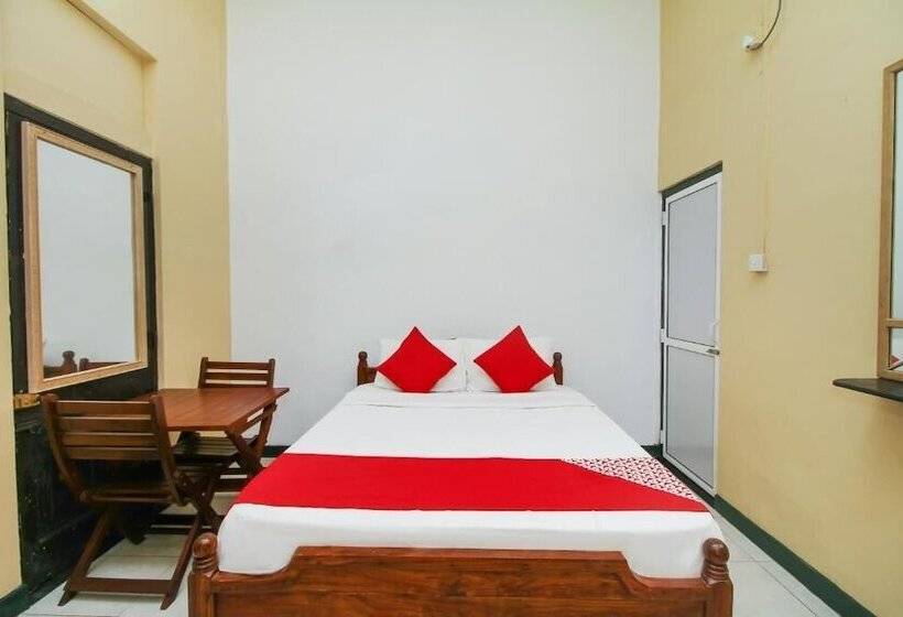 פנסיון Leo S Home Stay