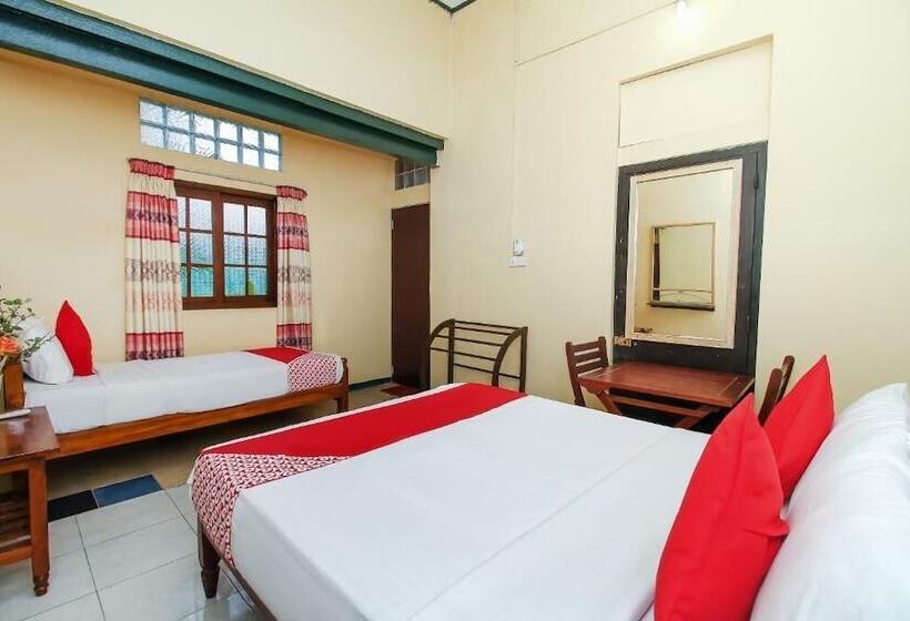 פנסיון Leo S Home Stay