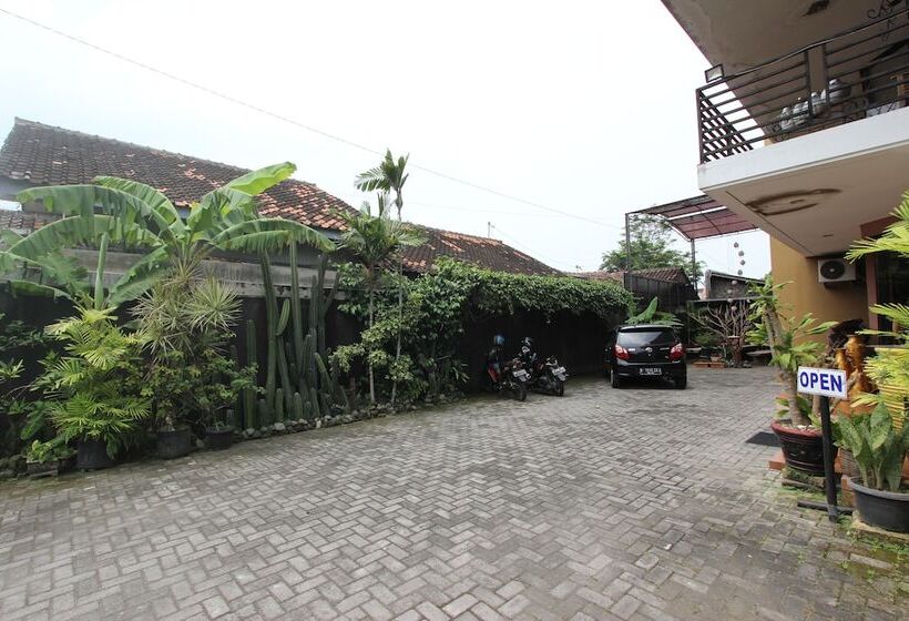 پانسیون Reddoorz Near Casa Grande