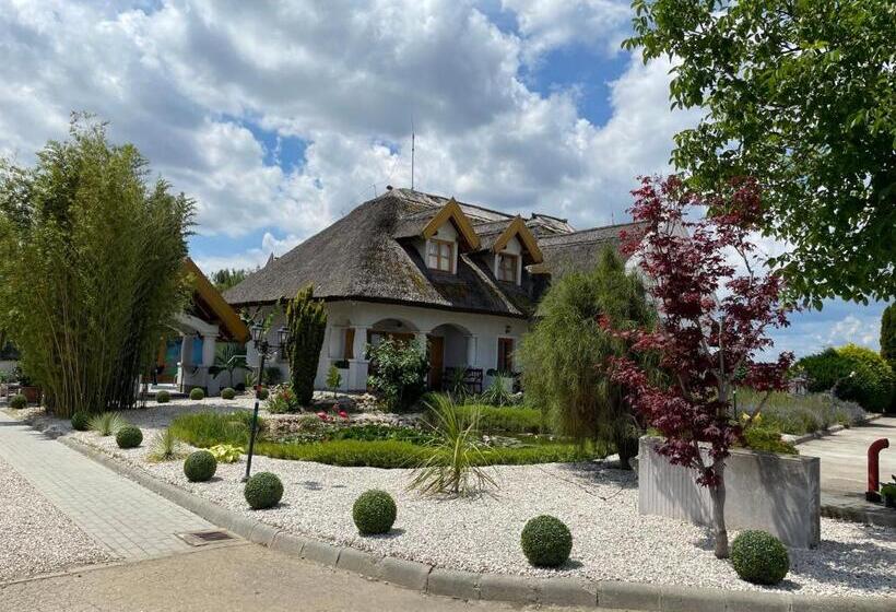 Rigótanya Relax & Wellness Panzió Bükfürdő