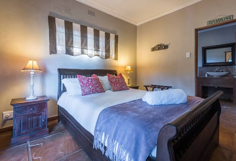 펜션 Tindlovu Country Lodge