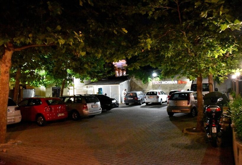 פנסיון Villa Riva