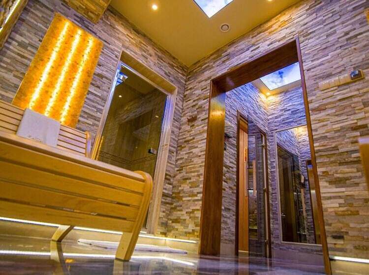 Pensjonat Zbójecki Dwór   Ostatnie Pokoje W Atrakcyjnym Pakiecie Sylwestrowym!