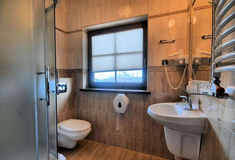 Pensjonat Zbójecki Dwór   Ostatnie Pokoje W Atrakcyjnym Pakiecie Sylwestrowym!